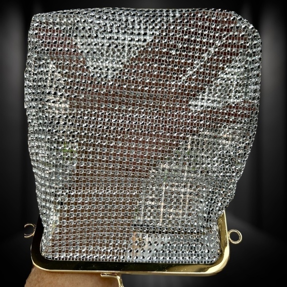 NWT Silver Rhinestone Covered Mesh Clutch/Shoulder Bag w/Gold HW & Pouch Insert - Picture 13 of 16